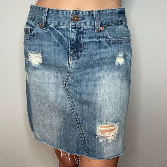 American Eagle Distressed Denim MIDI Jean Skirt - Picture 1 of 8